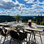 Al With Panoramic Views